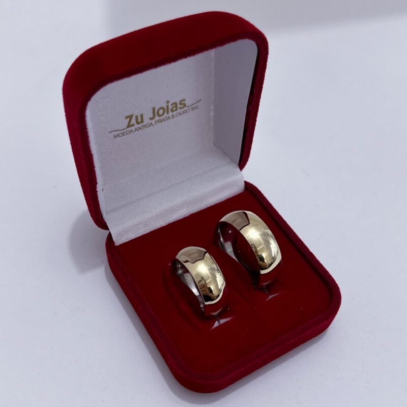 ALIANÇA TRADICIONAL COM FORRO DE AÇO 8MM ANTI-ALÉRGICO